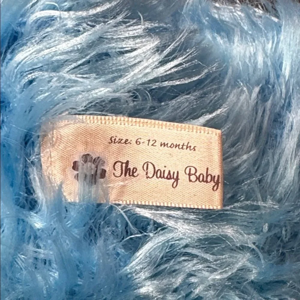 Daisy Baby Infant Toddler Fuzzy Lil’ Bear Beanie Hat Blue Size 6-12 months NWT